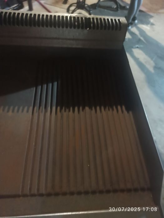 GRELHADOR a gás BERTOS