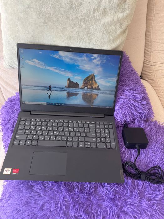 Мощный ноутбук Lenovo amd Athlon gold ddr4 8gb ssd full hd Radeon