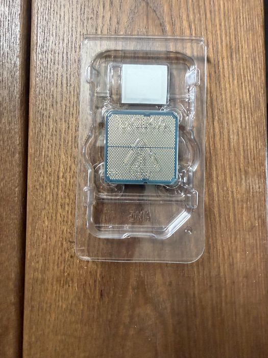 AMD Ryzen 7 8700F | 8 ядер / 16 потоків | AM5 | 4.1–5.0 GHz