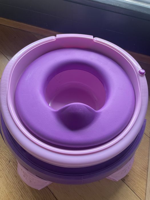 Nocnik grajacy Disney