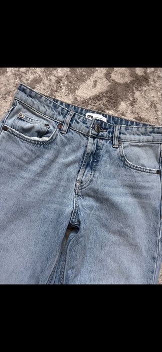 Прямі джинси Zara 2026