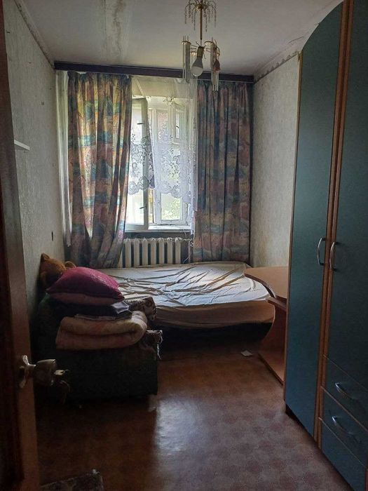 Продам 3кімнатну квартиру на Вересневій 9