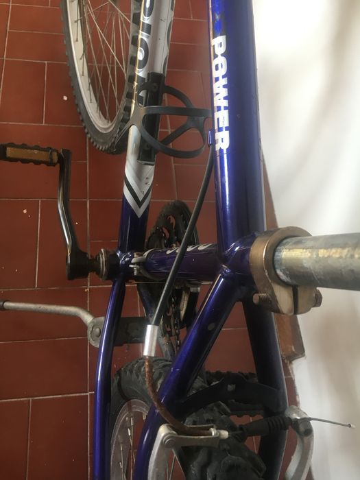 Oportunidade imperdível! Bicicleta aro 26 em excelente estado