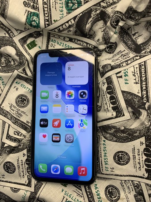 Продам айфон apple iphone 11 128gb 79% скол на екрані