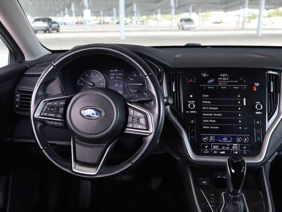 Subaru Outback      2023