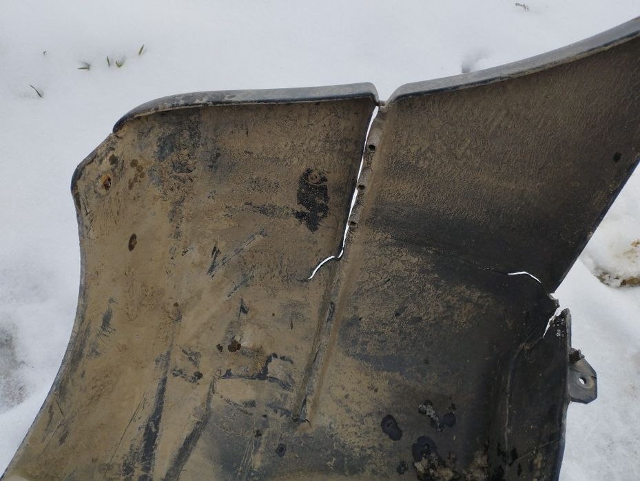 Задній бампер і підсилювач  Сітроен Берлінго 2005р