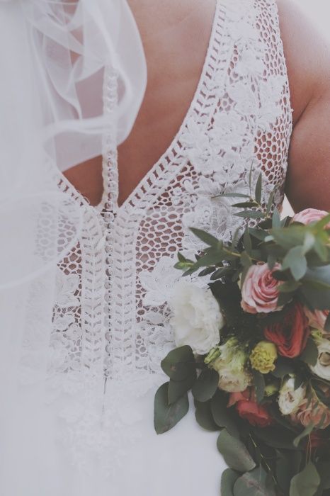 Suknia ślubna koronkowy gorset