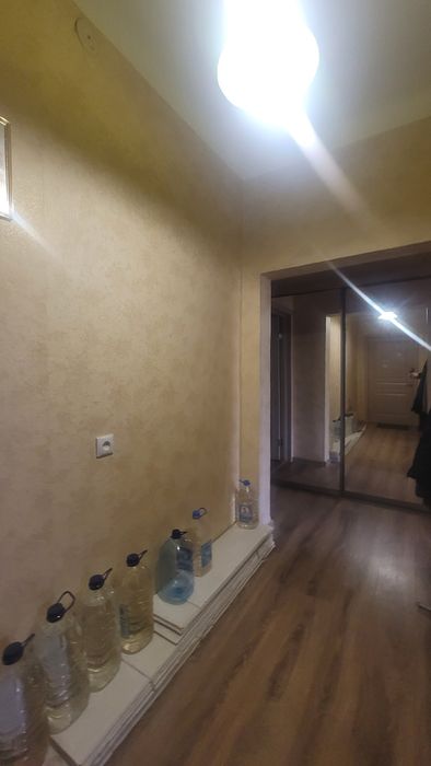 Продам 2-во кімнатну з газовим опаленням