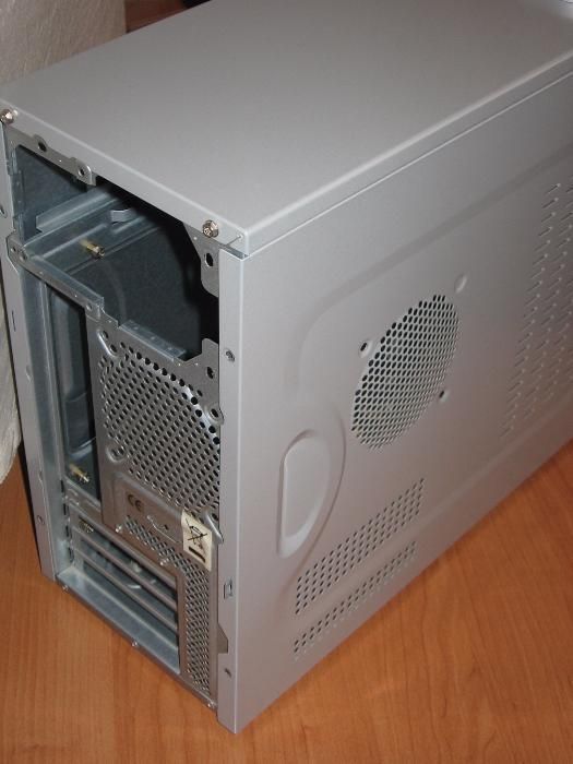 Корпус Foxconn TLM487 mATX