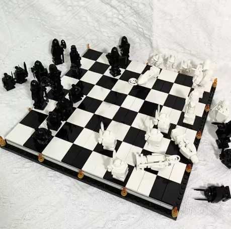 Конструктор Harry Potter Wizard's Chess сумісний з Lego 876 деталей