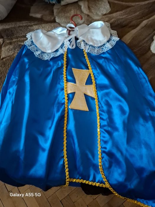 Костюм хороший нарядный пират