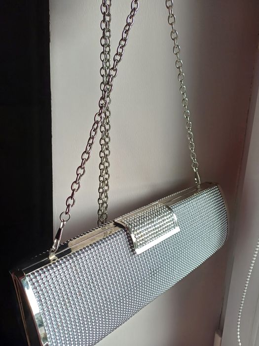 Torebka kopertówka srebrna