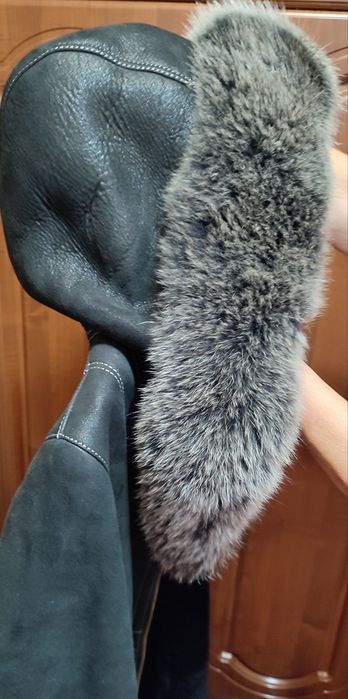 Дубленка натуральная женская с капюшоном