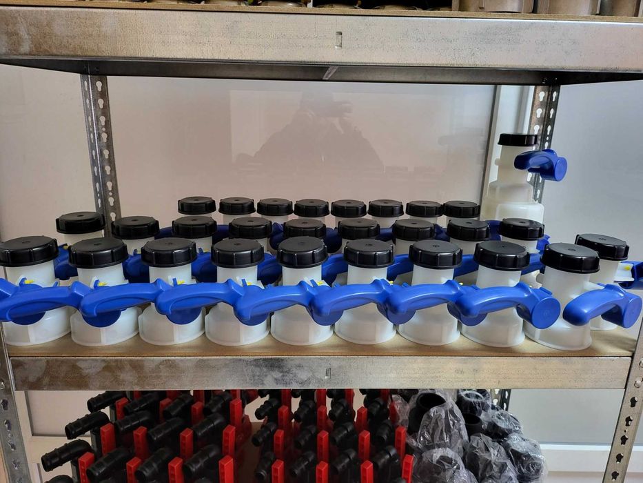 Крани, кришки, перехідники до єврокубів