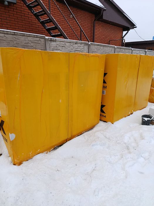 Продам газоблок  3 палети 600*200*300 .