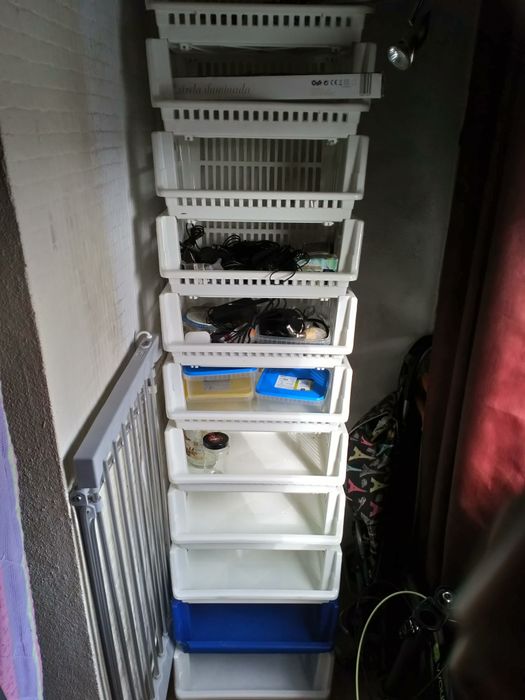 Storage baskets, mobile phone holder, ADSL modem64585322621315121