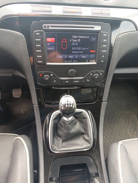Ford s-max 2014 рік