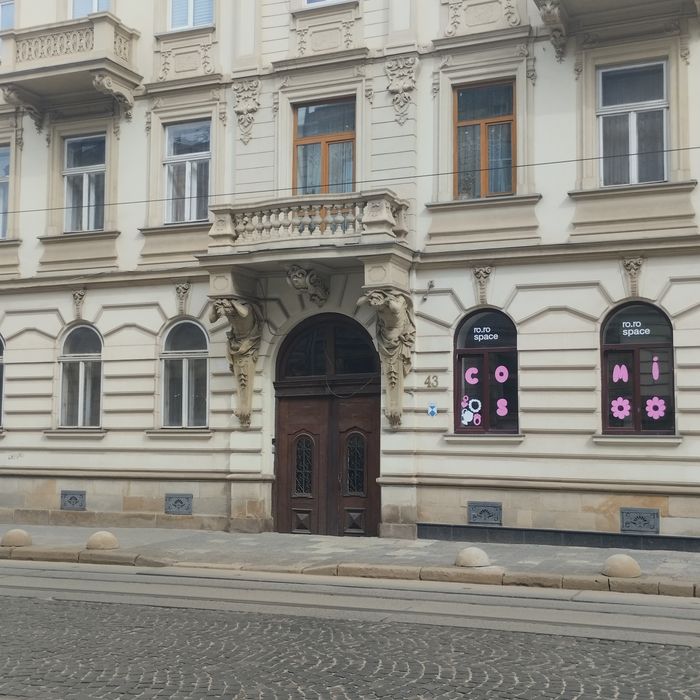 АКТУАЛЬНА,ЦЕНТР, вул. Івана Франка 43-3кім.85м.