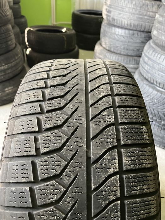 Opony 235/40R18