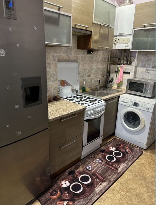 Квартира подобово погодинно оренда Львів 5 хвилин від ж.д.10 хв Центр.