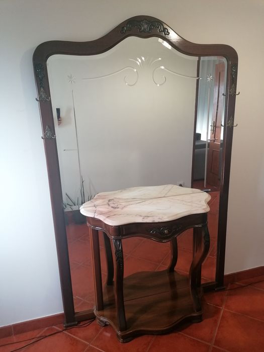 Movel de entrada / Bengaleiro