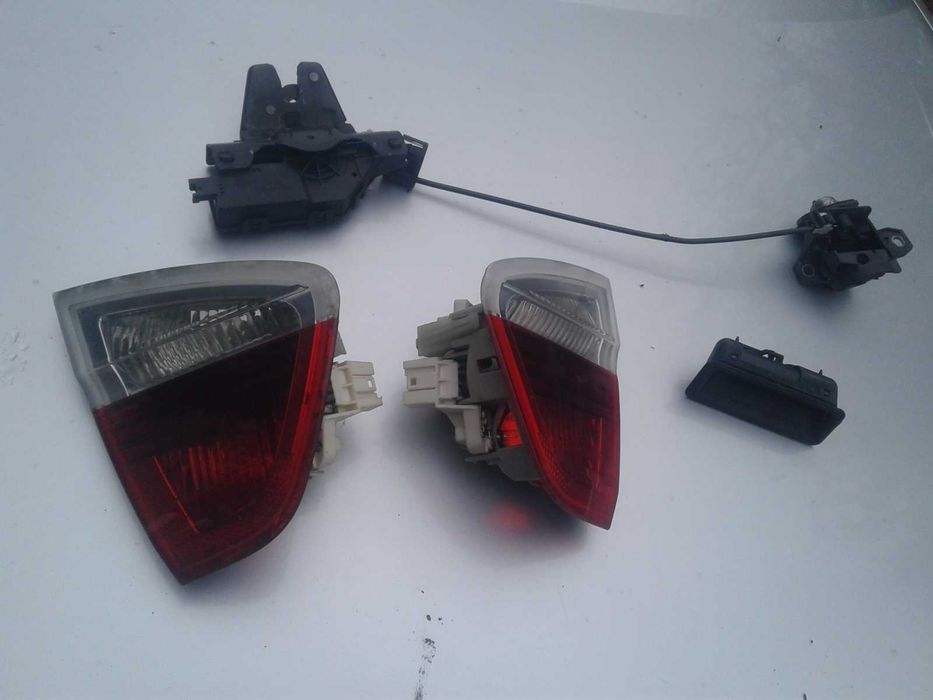 Lampy Tył Zamek Linka Klapy BMW E90 E91