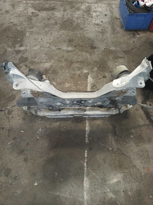 Mercedes W207, W203 wózek, sanki, kołyska przód, Części