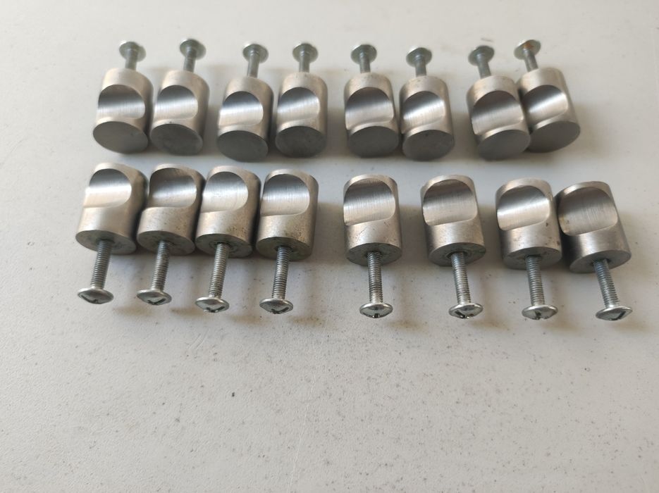 16 puxadores de portas