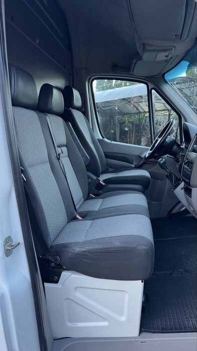 Volkswagen Crafter Maxi 2.0 TDI 2012 року
