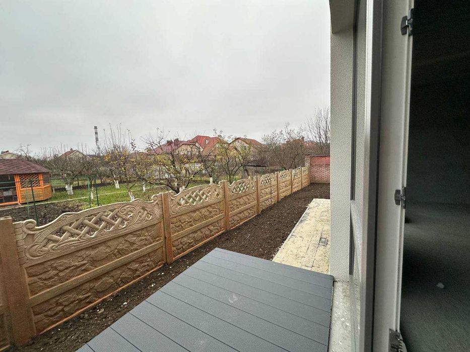 Просторий двоповерховий будинок площею 180м² у межах Івано-Франківська