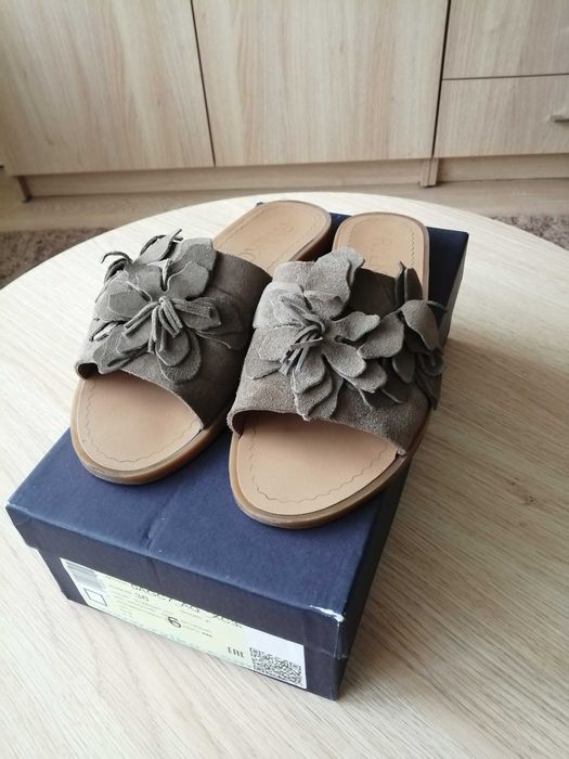 Klapki damskie Ryłko rozmiar 36 oliwka