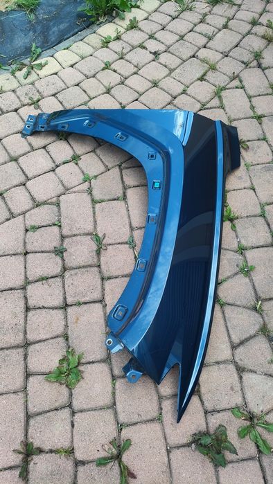 BŁOTNIK PRAWY przód Hyundai Tucson IV  20r