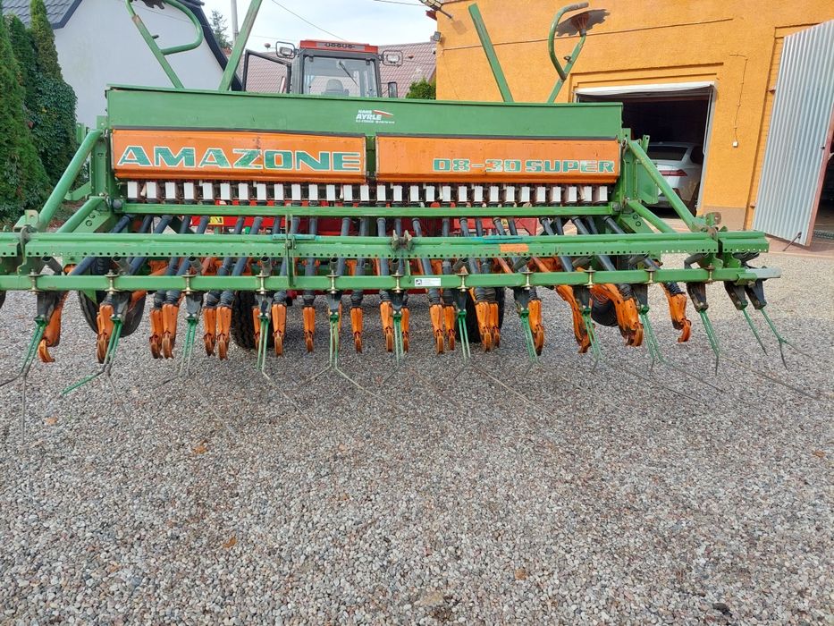 Siewnik amazone d8 30 super