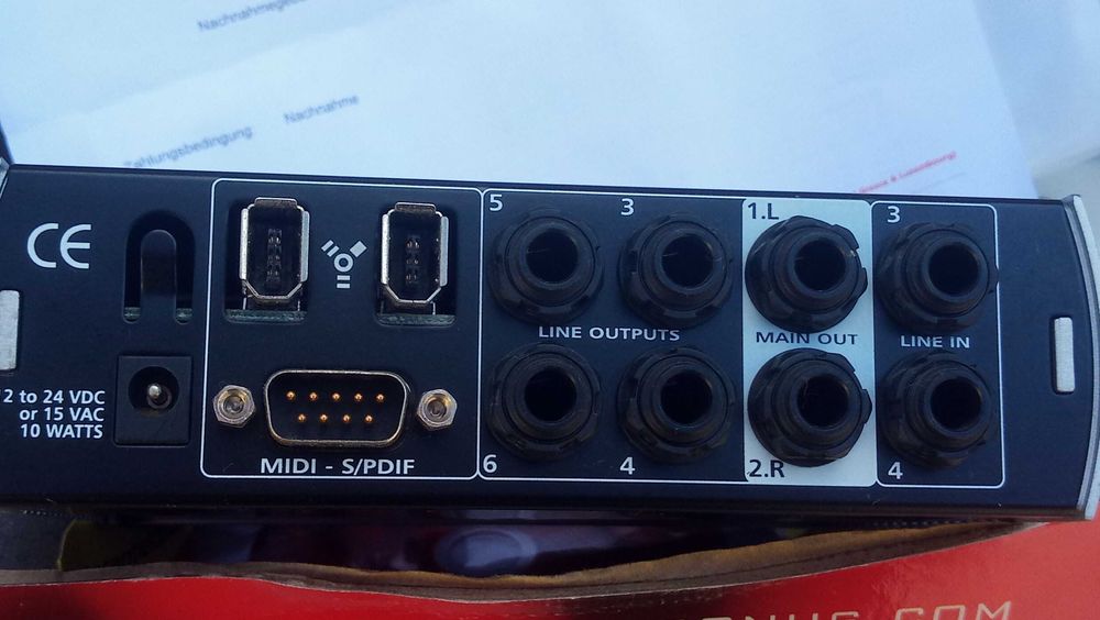 Presonus Firebox 24bit/96k 6 inputs, 10 outputs com Cubase LE software