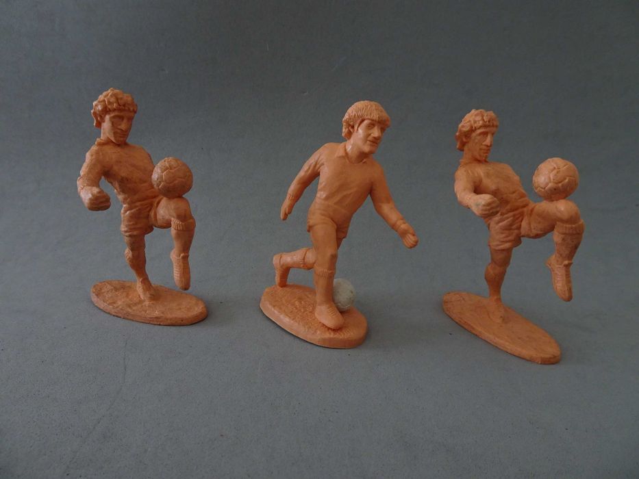 Figuras em PVC jogadores de futebol