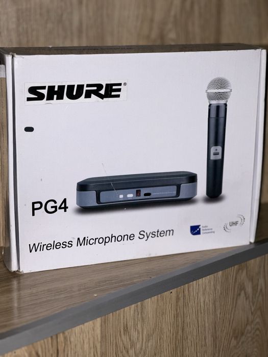 Студийный микрофон