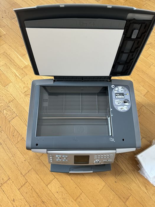 HP Photosmart 3213 Принтер,сканер,копировальный