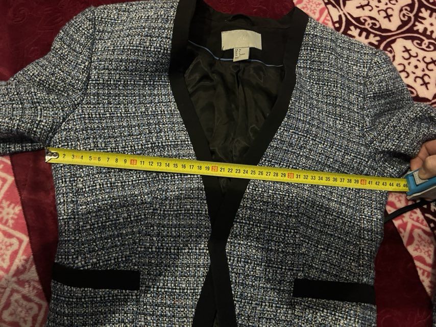 Піджак жіночий H&М.