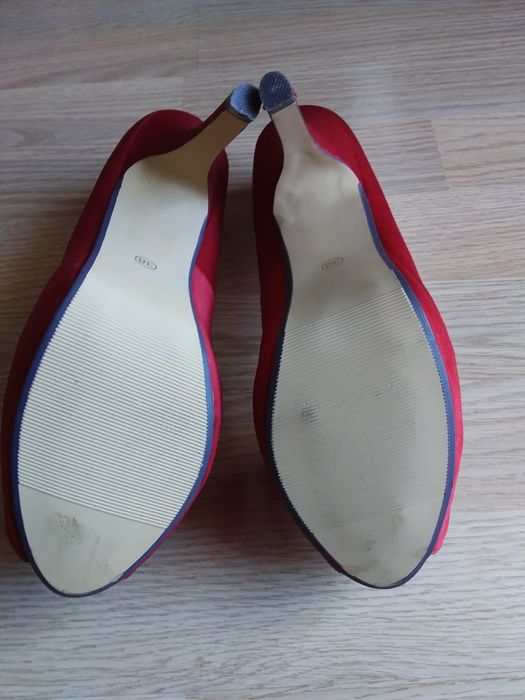 Eleganckie szpilki 38