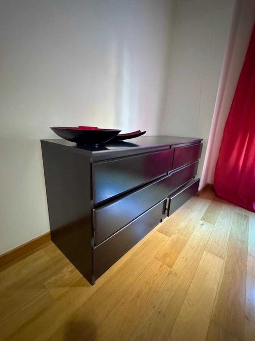 Mobília para o quarto de adulto