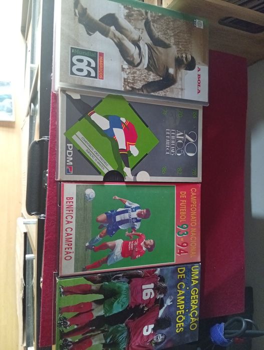 Conjunto de VHS futebol português