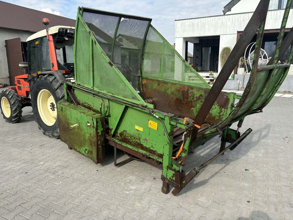 Scielarka słomy do truskawek