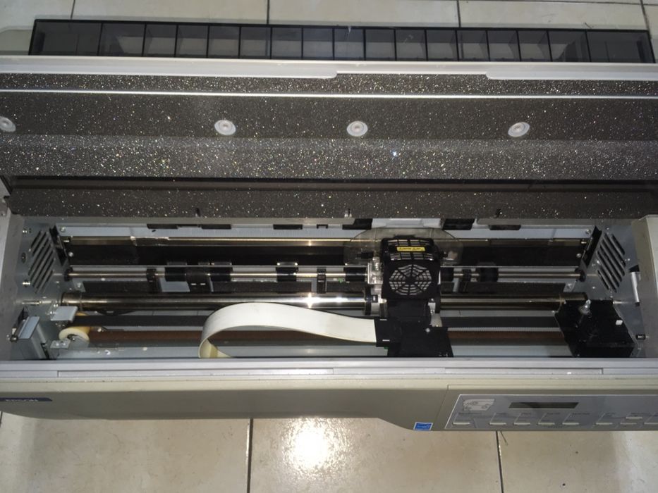 Impressora EPSON DFX-9000