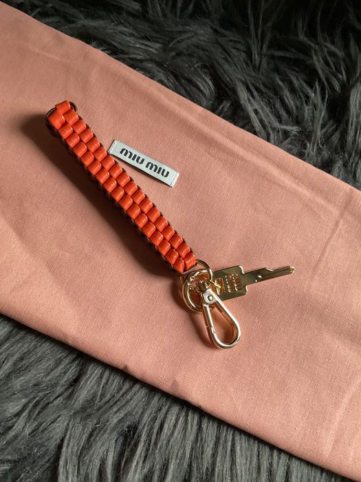 Brelok zawieszka do torebki klucz Miu Miu
