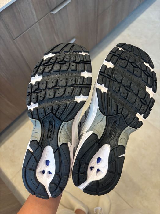 New Balance 530 rozm 39, srebrne białe szare
