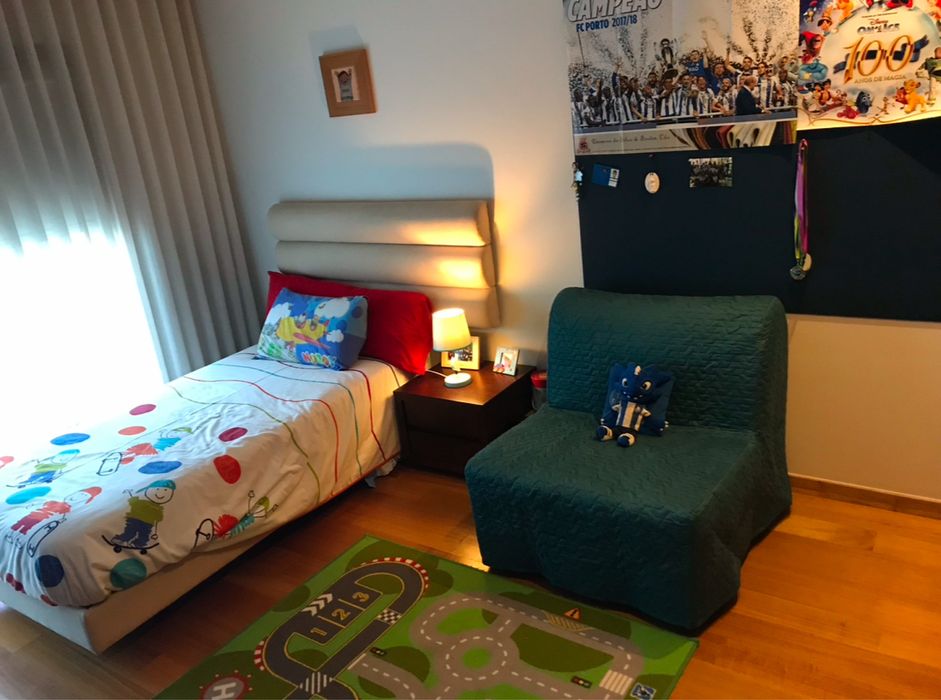 Quarto de Solteiro Completo 2 Camas Twin com Sommier e Cabeceira