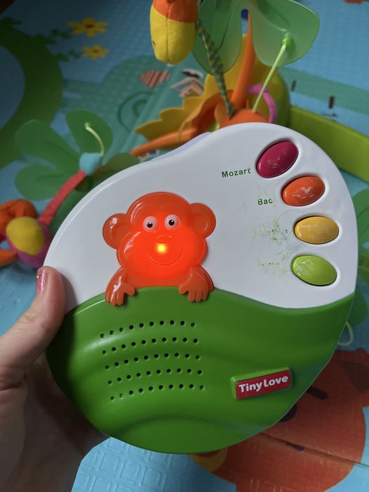 Мобіль на дитяче ліжечко