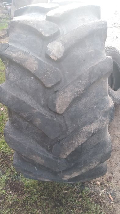 Opona przemysłowa 600/60r28 Nokian leśna valtra Fendt John Deere
