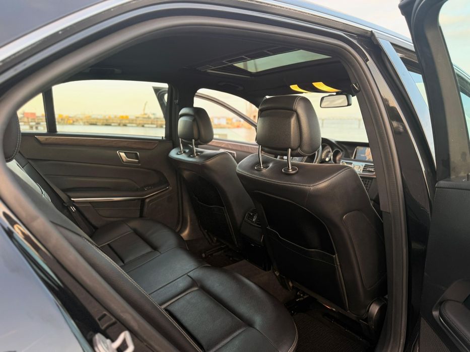 Mercedes-Benz E250 só 82.000 kms Nacional