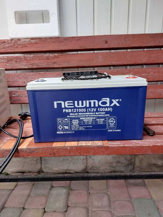 Інвертор і батарея